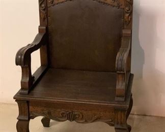 CLEARANCE  !  $150.00 NOW, WAS $400.00...............Convertible Photographic Posing Chair was purchased new in 1912 by M.O. Bue for the Bue Photography Studio in Lanesboro MN.  Was versatile for group or individual photographs.  Back Comes off, turns into a bench 26" x 19", 46 1/2" tall (P623)26" x 19", 46 1/2" tall (P623)