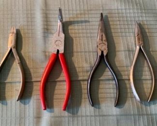 HALF OFF !  $8.00 NOW, WAS $16.00.................Tools (P985)