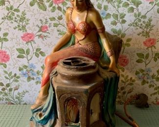 $25.00...................Vintage Night Light (P988)