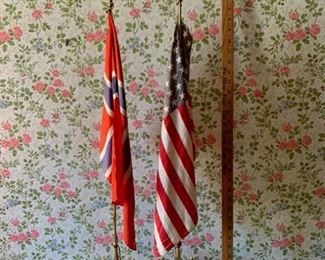 CLEARANCE!  $16.00 NOW, WAS $45.00...................Norwegian and American Desk Flags with Brass Stands (P992)