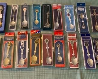 CLEARANCE  !  $6.00 NOW, WAS $25.00................Souvenir Spoons Collection (P1014)