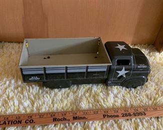 HALF OFF !  $20.00 NOW, WAS $40.00...............Army Truck (P1021)
