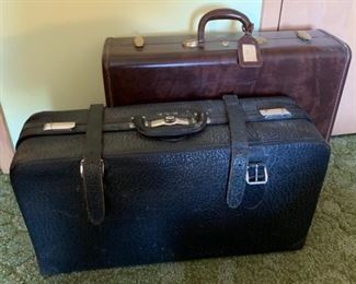 $40.00................Vintage Luggage (P1034)
