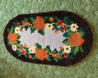 CLEARANCE !  $5.00 NOW, WAS $20.00................Floral Latch Hook Rug 48” x 26” (P1064)