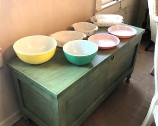 Vintage Pyrex bowls, pie plates , casserole dishes