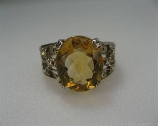 10kt White Gold Citrine Ring