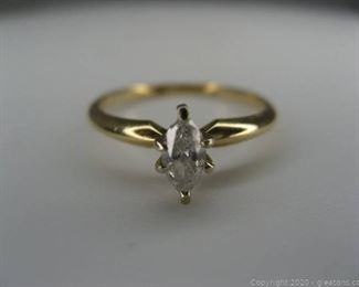 14kt Yellow Gold Diamond Ring