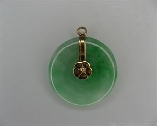 14kt Yellow Gold Jade Pendant