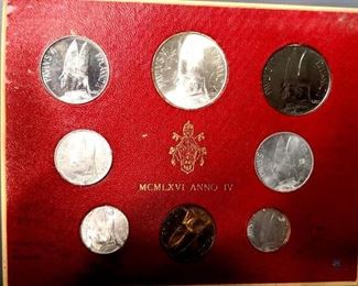 Vatican City 1966 8 Coin Mint Set
