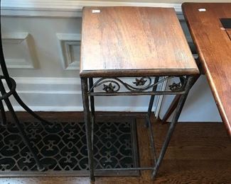 Wood top plant stand 26” high. $10
