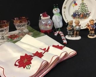 154Hummels Christmas Collectibles