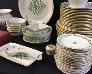 174Lenox Dimensions Collection Holiday Dish Set
