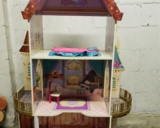 243Disney Belle Enchanted Dollhouse