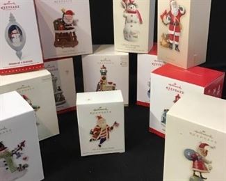 254Hallmark Keepsake Ornaments Christmas