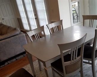 Grey lacquer dining table, 6 chairs