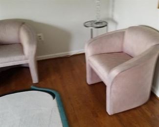pair of chairs