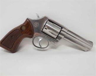 604	

Taurus 431 .44spl Revolver
Serial Number: LA556244 Barrel Length: 4"