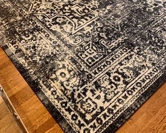 Close up of 10’x14’ rug