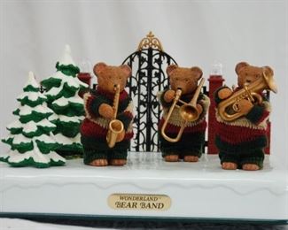 Wonderland Bear Band
