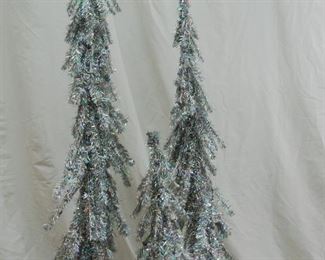Silver Tinsel Tree Set
