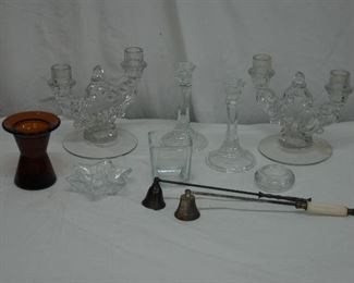 Various candle accessories
