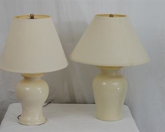 Cream colored lamp set 
