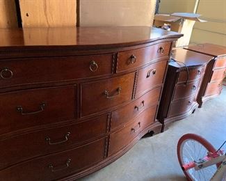 Better Homes & Garden dresser
