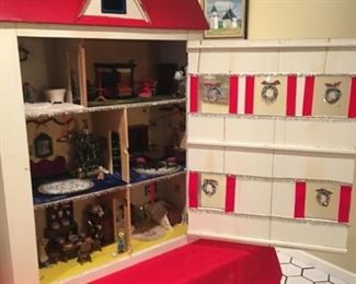 Doll house opened