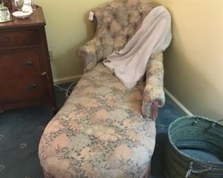 Chaise lounge