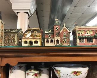 Love these little houses and village.  so much detail.