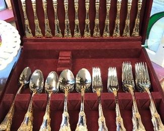 No Discount.Now this is amazing.  Service for 12 Royal Albert "Old Country Rose" Gold  Trim Silver Set with Box