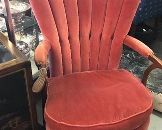 Great little 1940' Ladies velvet chair