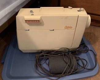 Vintage Singer Genie sewing machine