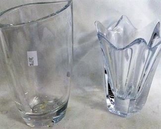 https://connect.invaluable.com/randr/auction-lot/2-signed-orrefors-crystal-vases_4034CDE902