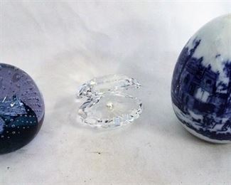 https://connect.invaluable.com/randr/auction-lot/danish-blue-egg-caithness-paperweight-signed_9F34350843