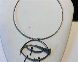 030 Metal Work Necklace