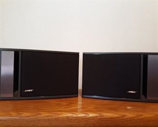 Vintage Bose 141 speakers