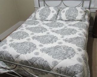Queen size iron bed