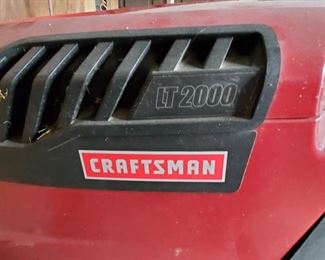 LT 2000 Craftsman riding mower