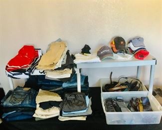 Men's Jeans / Shorts / Hats / Belts