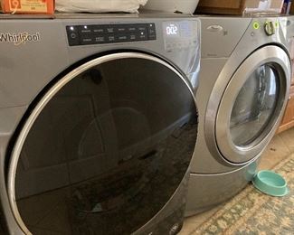 Whirlpool Washer and Dryer Set