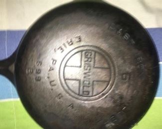 GRISWOLD Iron Skillet "599 B"?