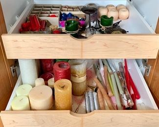 Item 260:  Lot of Candles:  $24