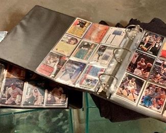 Item 283:  Lot of Sports Cards: $20