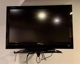 Item 285:  Vizio TV:  $85