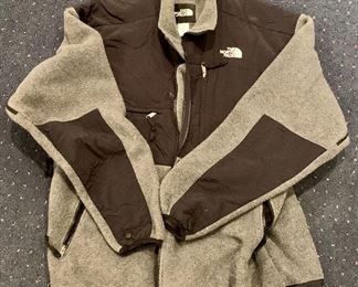 Item 206:  XXL The North Face Zip Up: $55