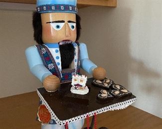 Item 290:  Nutcracker: $50