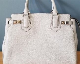 Item 299:  Henri Bendel bag:  $38