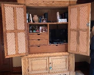 Antique pine armoire in excellent condition 62"x2'd x 90"h