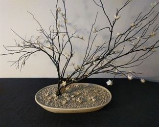 decorative centerpiece tree 14 in by 9 in